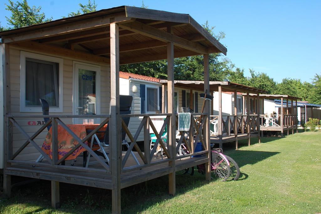 Villaggio Camping Adria Касал-Борсетти Экстерьер фото