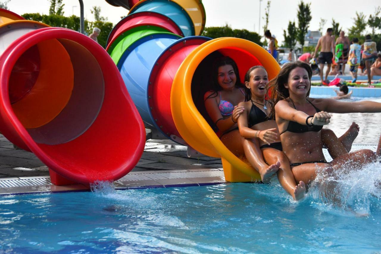 Villaggio Camping Adria Касал-Борсетти Экстерьер фото